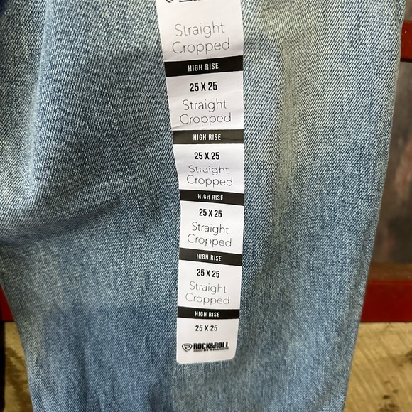 Rock & Roll Denim - Straight Cropped - Picture 5 of 6